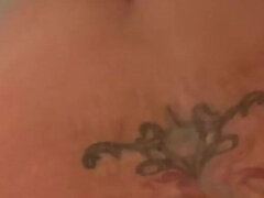 Amerikaans, Anaal, Badkamer, Seksspeelgoed, Huisgemaakt, Masturbatie, Rijpe lesbienne, Alleen