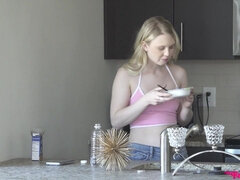 Amatör, Stor stjärt, Avsugning, Creampie, Familj, Hd, Liten och nätt, Tonåring