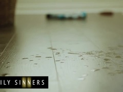 Pik sutte, Familie, Kvinde, Slikning, Naturlig, Fisse, Barberet, Bryster