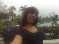 Nana, Grosse bite, Brunette brune, Tir de sperme, Première fois, Hard, Hd, Seins naturels