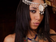 흑갈색 머리, 핑거링, 핸드잡, 자연의 가슴, 면도된, 혼자, 청소년, 젖가슴