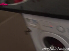 Ερασιτέχνης, Κώλος, Βυζαρού, Τρελός, Μαλακία, Γυμνή, Μουνί, Βυζιά