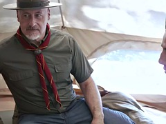 Anal, Røvslikning, Homoseksuel, Ældre kvinde, Orgie, Mager, Bryster, Uniform