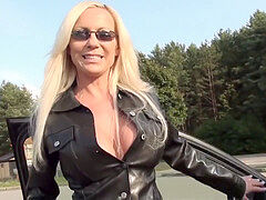 german dame in leather gifs blowjob