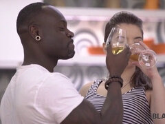 Grosse bite, Noire, Tchèque, Hd, Énorme, Bite énorme, Interracial, Adolescente