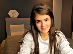 Babe, Brunette, Sød, Latinsk, Onani, Solo, Bryster, Web kamera