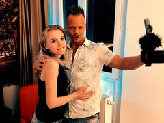 Blond, Pijpbeurt, Handbeurt, Natuurlijke tieten, Gezichtspunt, Kut duiken, Strippen, Tiener