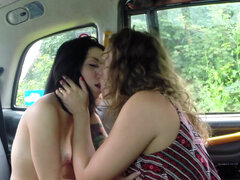 Anal, Strand, Fanget, Fødder, Give finger, Slikning, Udendørs, Spanking