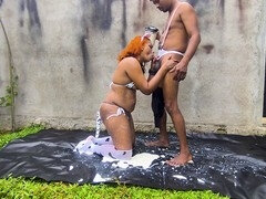 Grosser arsch, Grosser schwanz, Bisexuell, Schwarz, Blasen, Stiefel, Milf, Rotschopf