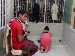 Iso kaunis nainen, Iso perse, Rintava, Alusvaatteet, Vanhempi, Äiti jota haluaisin panna, Luonnolliset tissit, Tirkistelijä