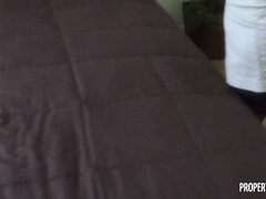 Asiatisch, Arsch, Hundestellung, Natürlichen titten, Pov, Muschi, Socken, Titten