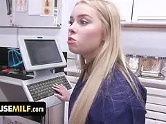 Fabulous doctor and nurse haley spades & missa mars get free-for-all used by kinky patient - freeuse milf