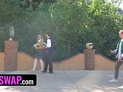 Velké péro, Stříkání spermatu, Dávení penisem, Čtveřice, Honění, Výprask, Pička, Tabu