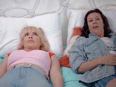 Из жопы в рот, Большая жопа, Пальцем, Милф, Мамочка, Оргазм