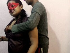 Analno, Velik kurac, Fafanje, Notranji izliv, Umazano govorjenje, Mama, Bolečina, Zapeljana