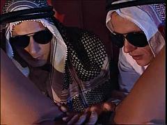 Anal, Babe, Kukk suging, Dobbel penetrering, Hardcore, Rødtopp, Trekant, Pupper