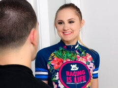 Amatør, Pik sutte, Hundestilling, Fleksibel, Hæle, Naturlige bryster, Teenager, Bryster