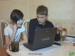 Gros seins, Sucer une bite, Queue, Hard, Hd, Adolescente, Plan cul à trois, Nénés