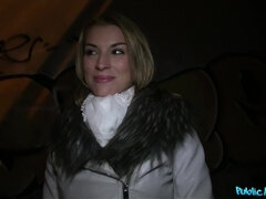 Amateur, Tromperie, Tchèque, Européenne, Branlette thaïlandaise, Argent, De plein air, Réalité