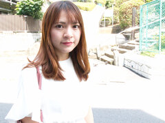 Asiatisk, Avsugning, Kinesisk, Japansk, Liten och nätt, Tuttar