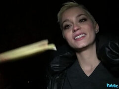 Amatör, Avsugning, Sperma shot, Doggystyle, Ansiktsbehandling, Utomhus, Pov, Offentlig