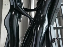 Bdsm, Fangenskap, Brunette, Fetisj, Hd, Lesbisk, Strapon, Leker