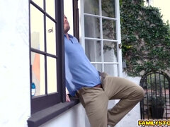 Babe, Kukk suging, Brunette, Barmfager, Dype svelg, Feit, Milf, Trekant