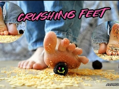 Amatéri, Jedlo, Fetiš nôh