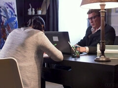 Kuřba, Brunetka, Vysokoškoláci, Kancelária, Vrkôčiky, Pička, Študent, Učiteľ