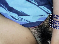 Stor røv, Par, Give finger, Behåret, Indier, Pov