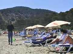 Strand, Braunhaarige