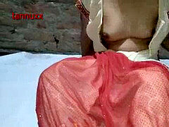 Teta, Kolidž, Par, Zunanji izliv, Domaci pornič, Muco