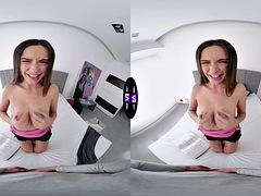 Tussi, Blasen, Braunhaarige, Aufs gesicht abspritzen, Hardcore, Realität, Rasiert, Titten