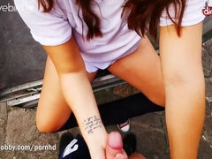 Amatør, Røv, Pik sutte, Buttet, Hundestilling, Tysk, Udendørs, Offentlig