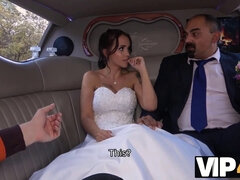 Большие сиськи, Невеста, В машине, Рогоносцы, Чешки, Европейки, Милф, Жена