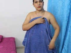 Teta, Rjavolaska, Zunanji izliv, Ponižanje, Indijka, Poljubljanje, Španka, Mačeha