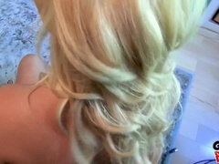 Arsch, Tussi, Grosser arsch, Grosser schwanz, Blasen, Schwanz, Natürlichen titten, Muschi