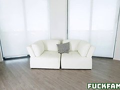 Leie, Grosser arsch, Grosse titten, Hd, Zierlich, Realität, Schreiend, Jungendliche (18+)