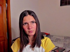 Brunetka, Roztomilá, Mezirasové, Latinské, Masturbace, Sólo, Kozičky, Hračky