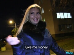 Amatőr, Szőke, Kutya póz, Európai, Lóvé, Nézőpont, Valóság, Szajha