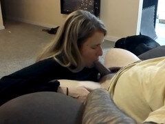 Stor pik, Komme i munden, Sædskud, Stor pik, Mor jeg gerne vil kneppe, Sutte, Teenager, Luder