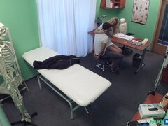 Amatéři, Na pejska, Prstění, Honění, Výprask, Kancelář, Uniforma, Voyeur