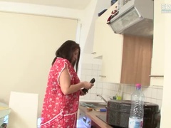 Lepotice, Ženska, Nemke, Samozadovoljevanje, Mama, Naravne joške, Orgazem, Solo