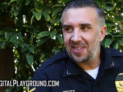 Lul, Vies praten, Hondjeshouding, Hardcore, Gigantische lul, Buiten, Kut duiken, Tatoeage