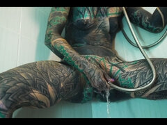 Anuskatzz gets her ass pounded hard in the shower with her favorite toy