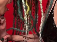 Парочка, Датчанки, Европейки, Женское доминирование, Фетиш, Латекс, Милф, Властные