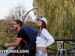 Grote kont, Grote mammen, Bruinharig, Hondjeshouding, Hd, Monster, Schreeuwen