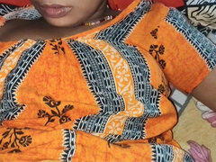 Hatvankilences, Hatalmas hátsó, Pár, Háziasszonyok, Indiai, Nyalás, Orgazmus, Feleség