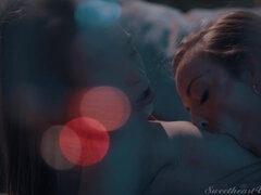 Tyłek, Łazienka, Blondynka, Całować, Lesbijka, Lizanie, Naturalne cycki, Mokry