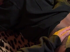 Arsch, Schönheit, Braunhaarige, Küssen, Latina, Lesbisch, Tätowierung